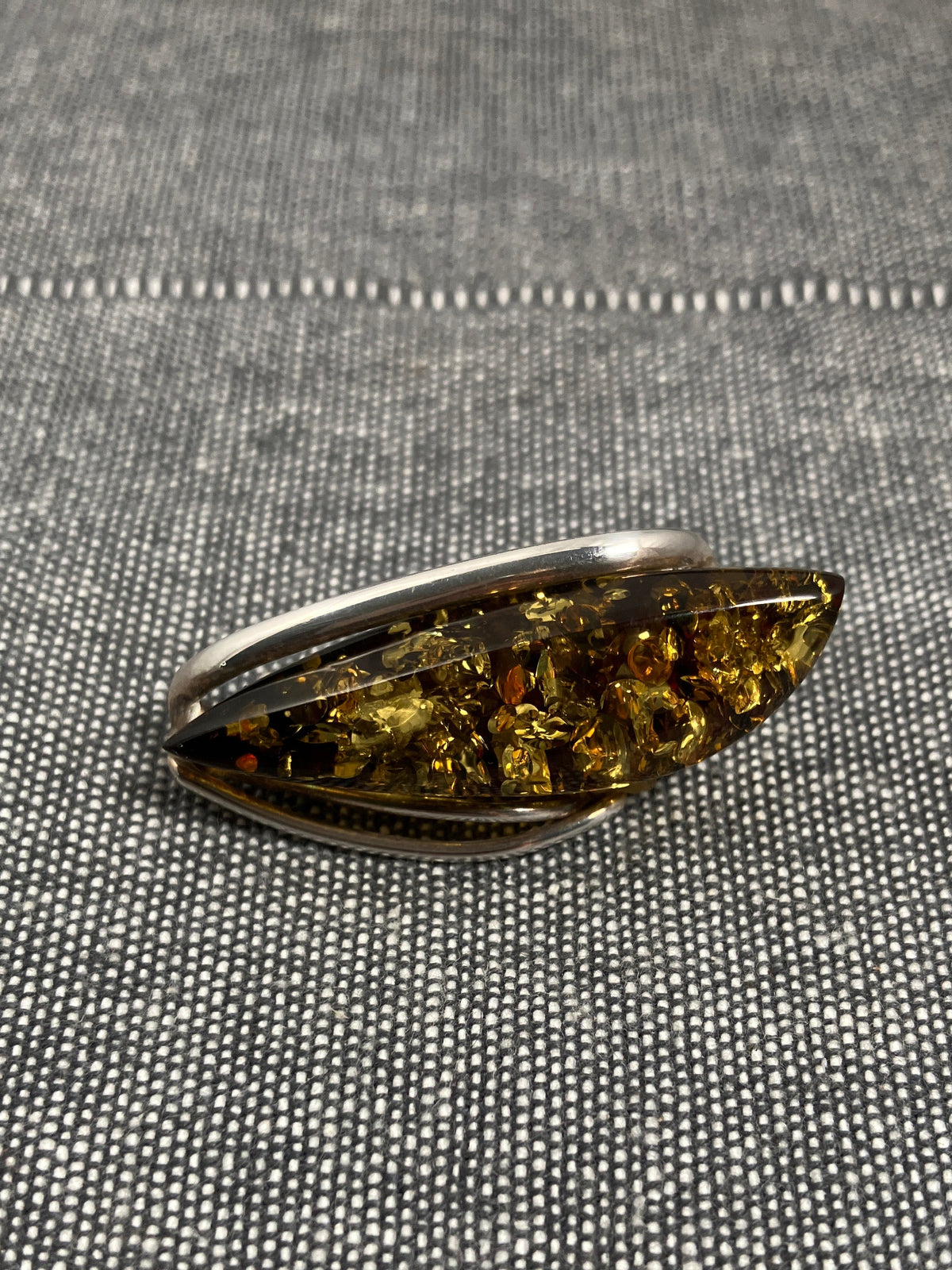 Green-gold Amber Leaf Brooch