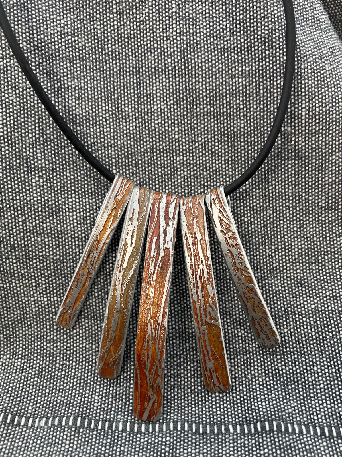 Out Of Line Rhythm 5 Piece Rust Necklace