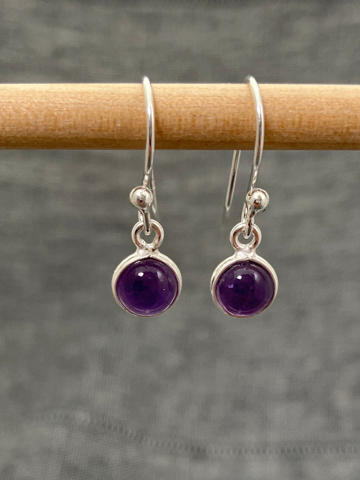 Amethyst Little Round Earrings