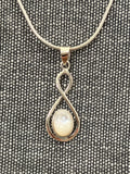 Mother Of Pearl Loop Pendant