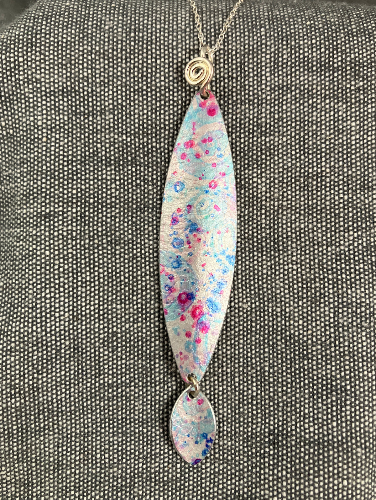 Raindrop Ellipse Necklace