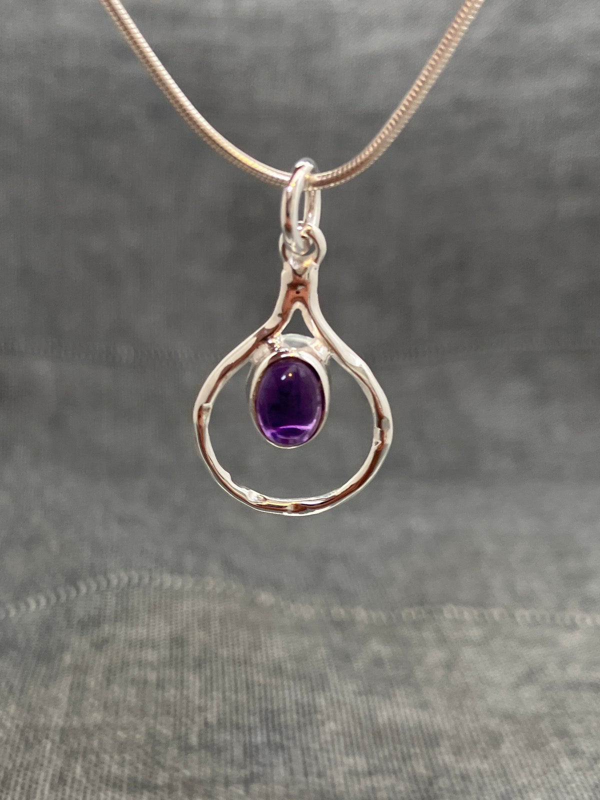 Amethyst Oval In Loop Pendant