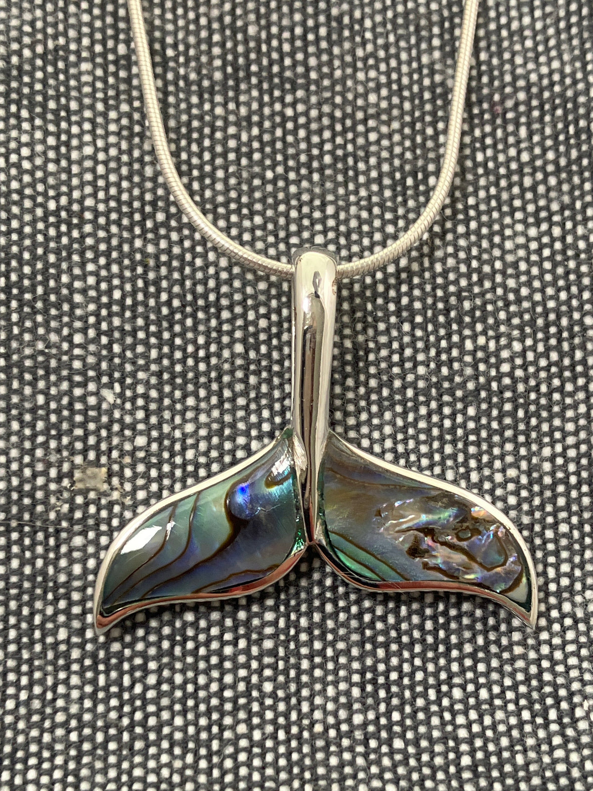 Paua Shell Whaletail Pendant