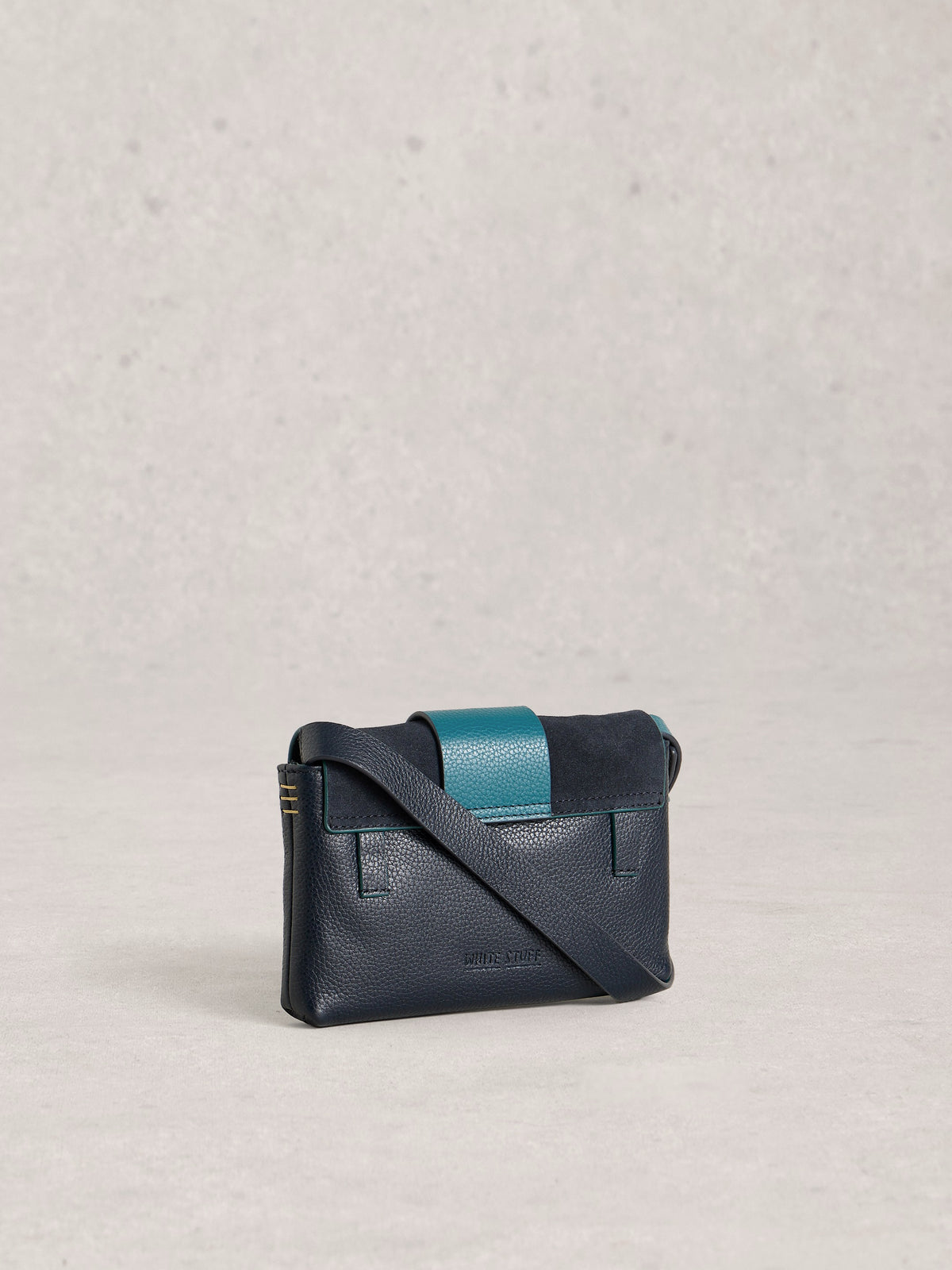 Tabby Landscape Bag Navy