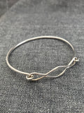 Wiggle Clip Bangle