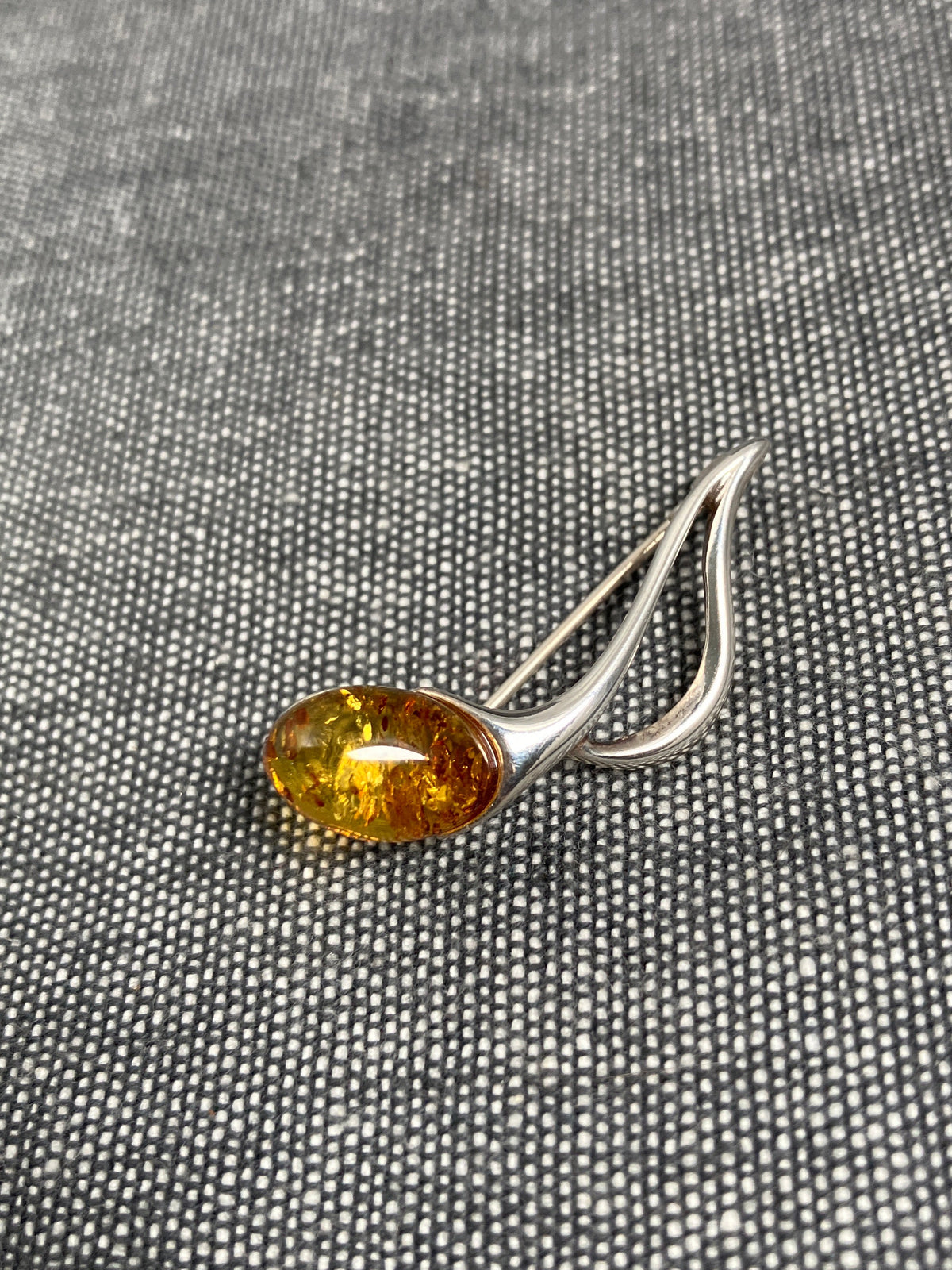 Amber Musical Note Brooch