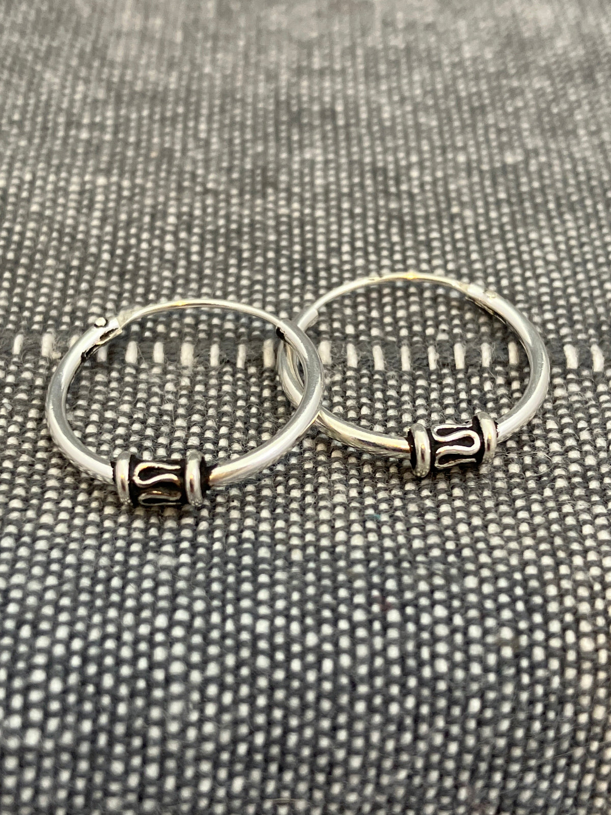 Isi Bali Hoops