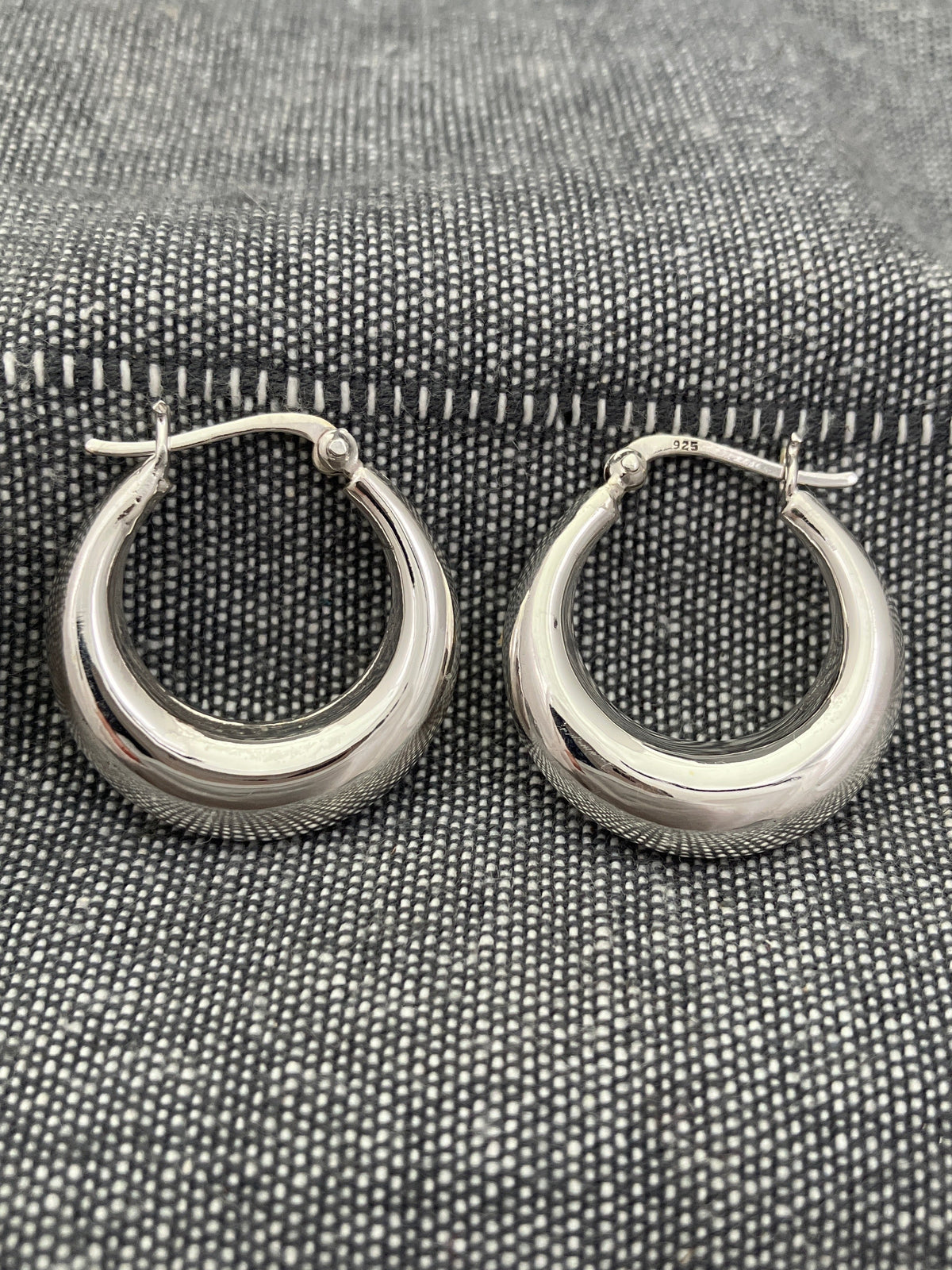 Creole Hoops – 25mm