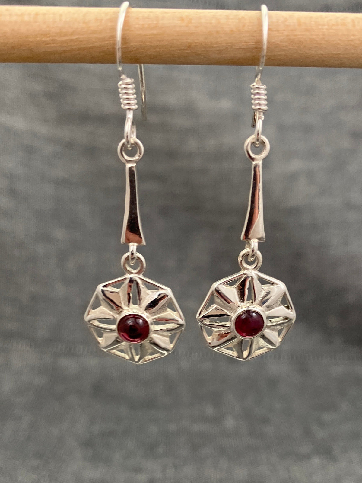 Garnet Daisy Wheel Earrings