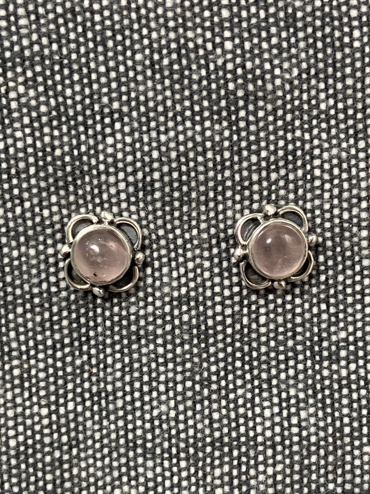 Rose Quartz Frilly Round Stone Studs