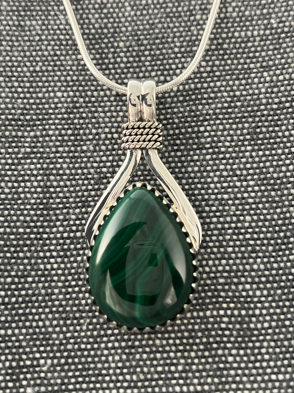 Malachite Roped Top Pendant