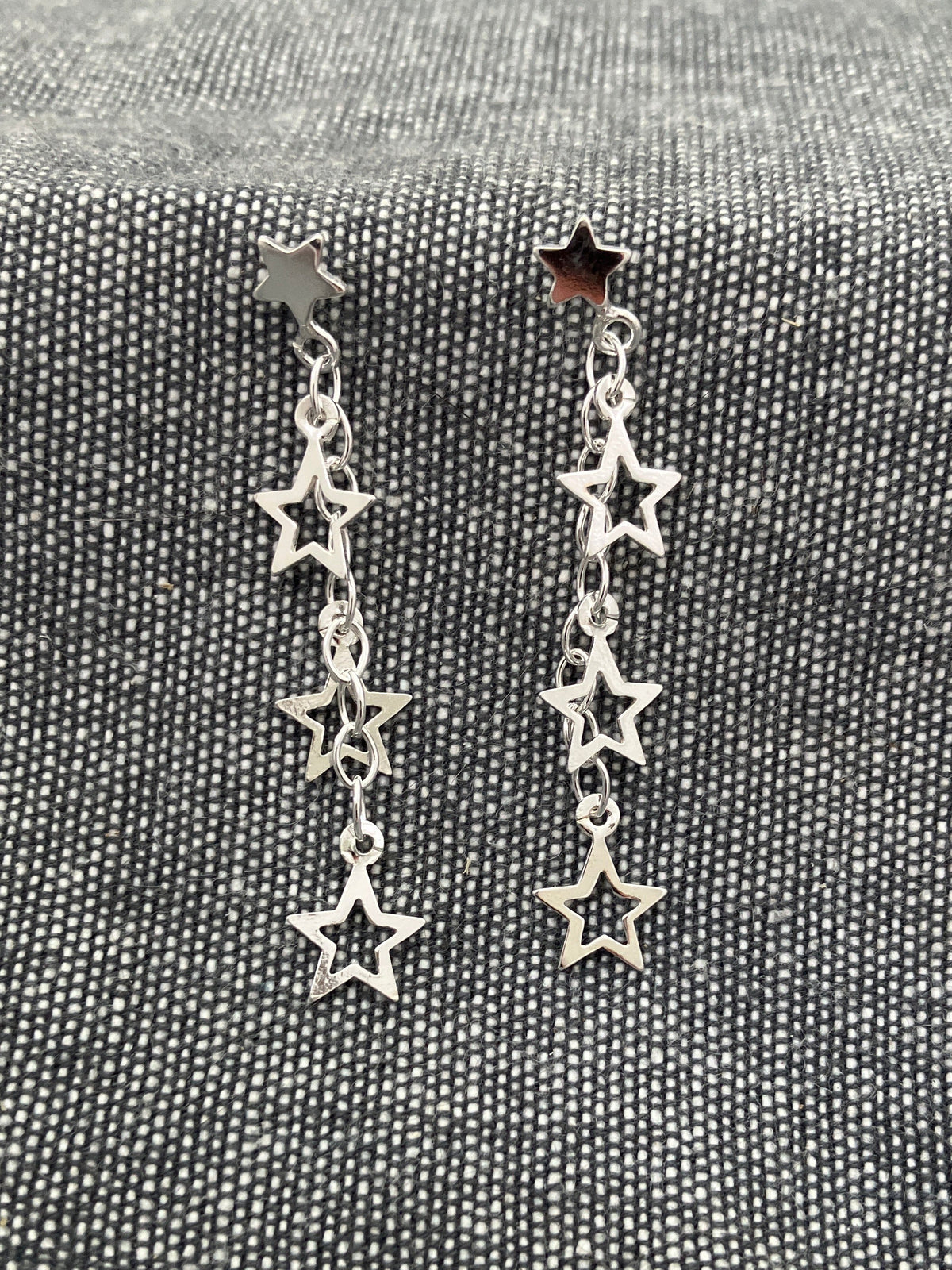 Tumbling Cutout Stars Earrings