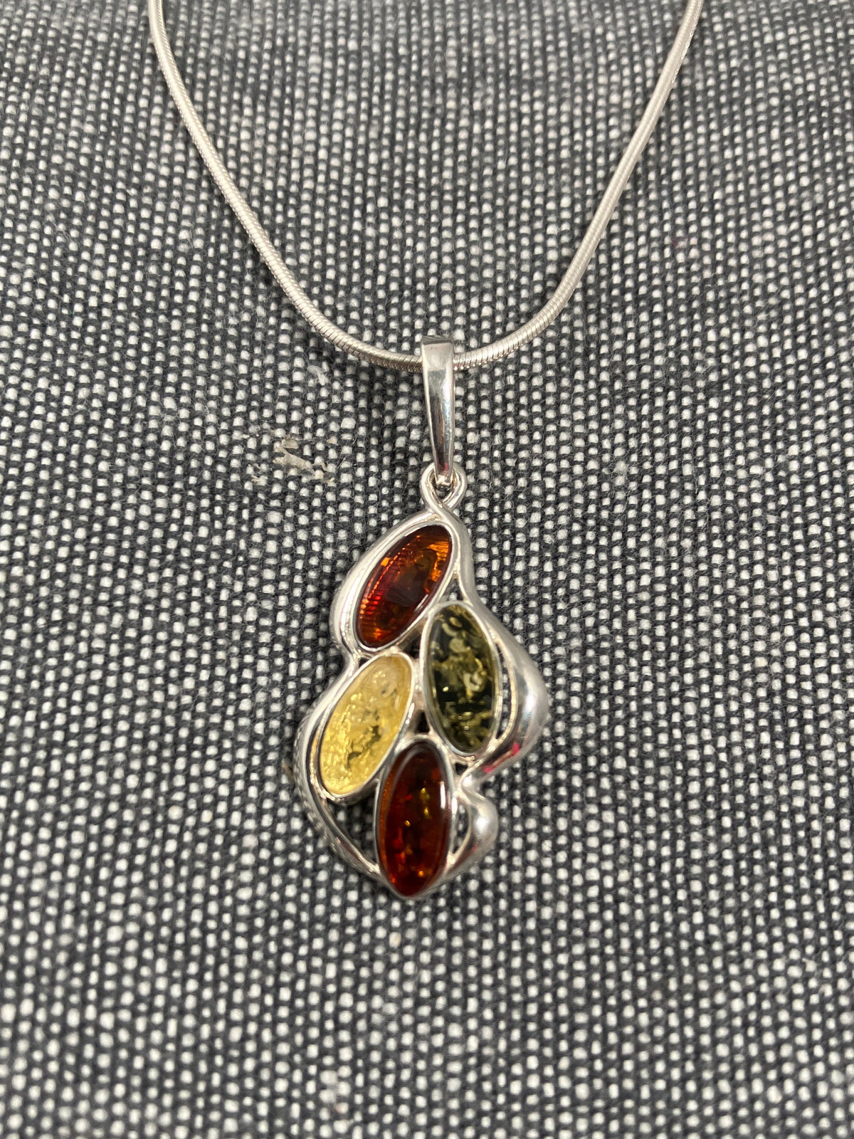 Multi Amber Oak Leaf Pendant