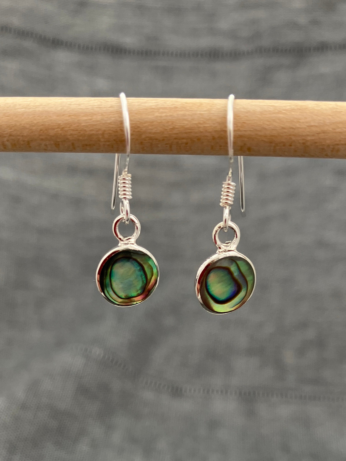 Paua Shell Little Round Earrings