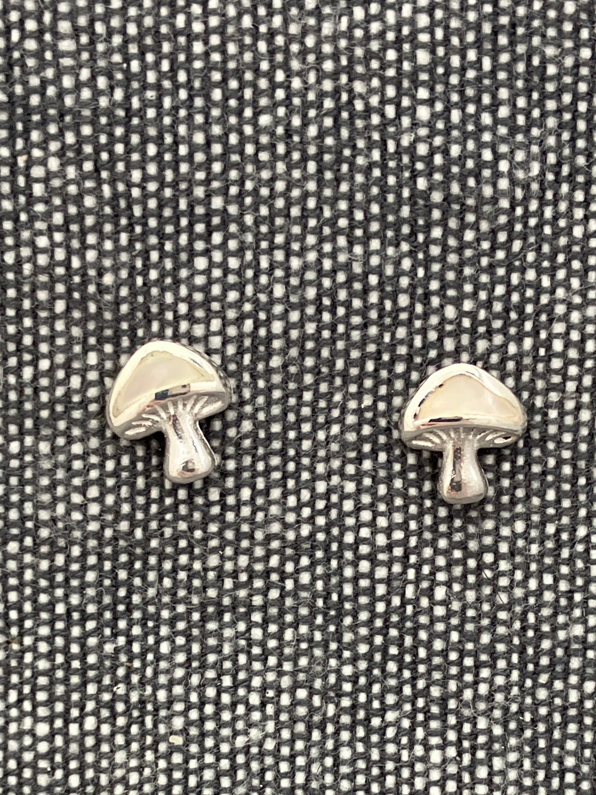 Mother Of Pearl Mushroom Studs