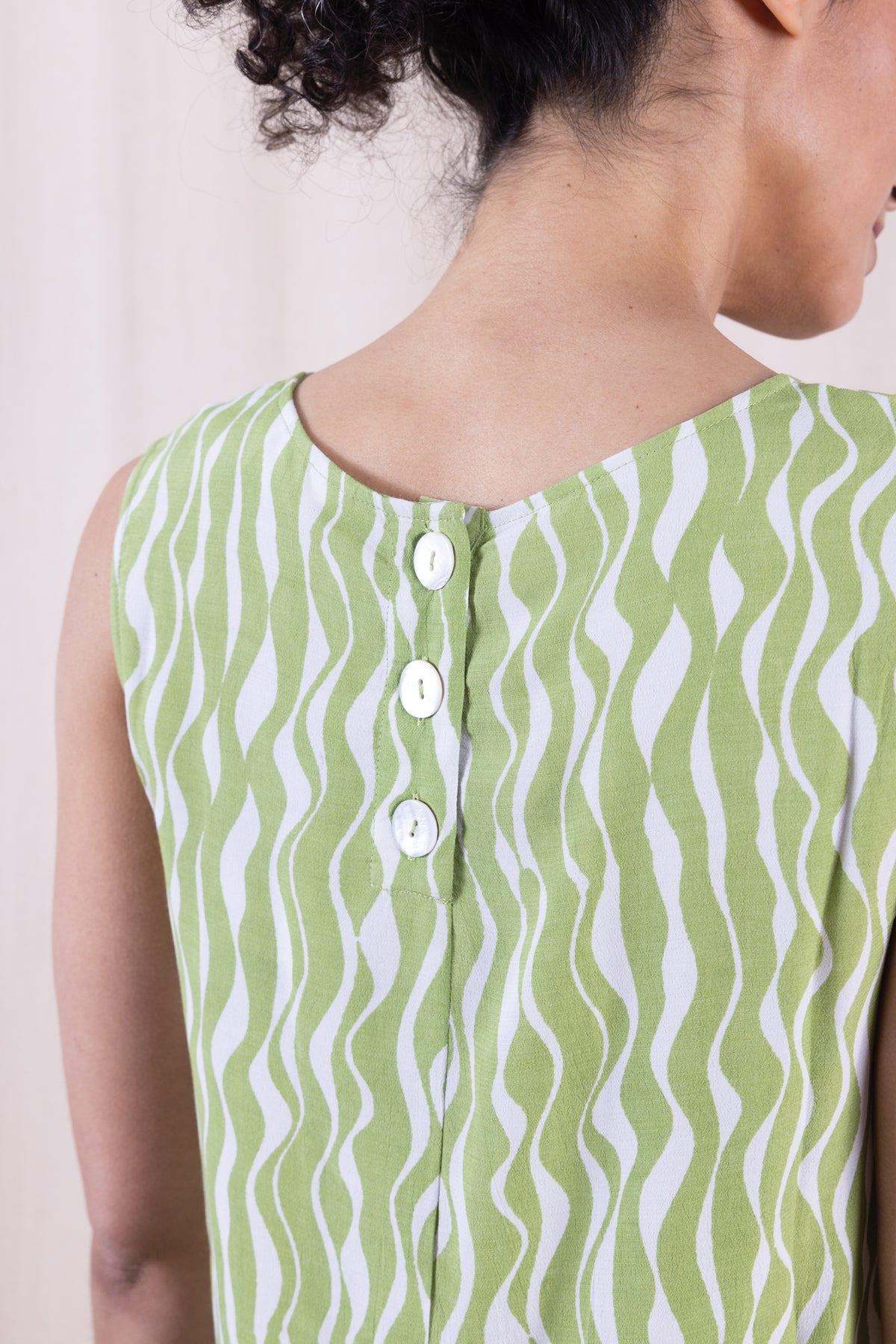 Viscose Crepe Vest Pistachio