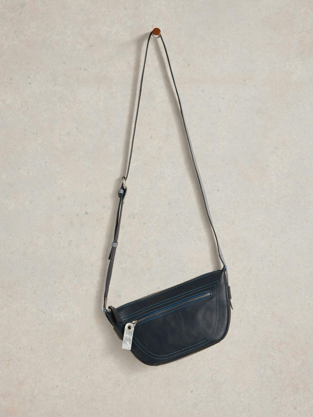 Carrie Navy Bag